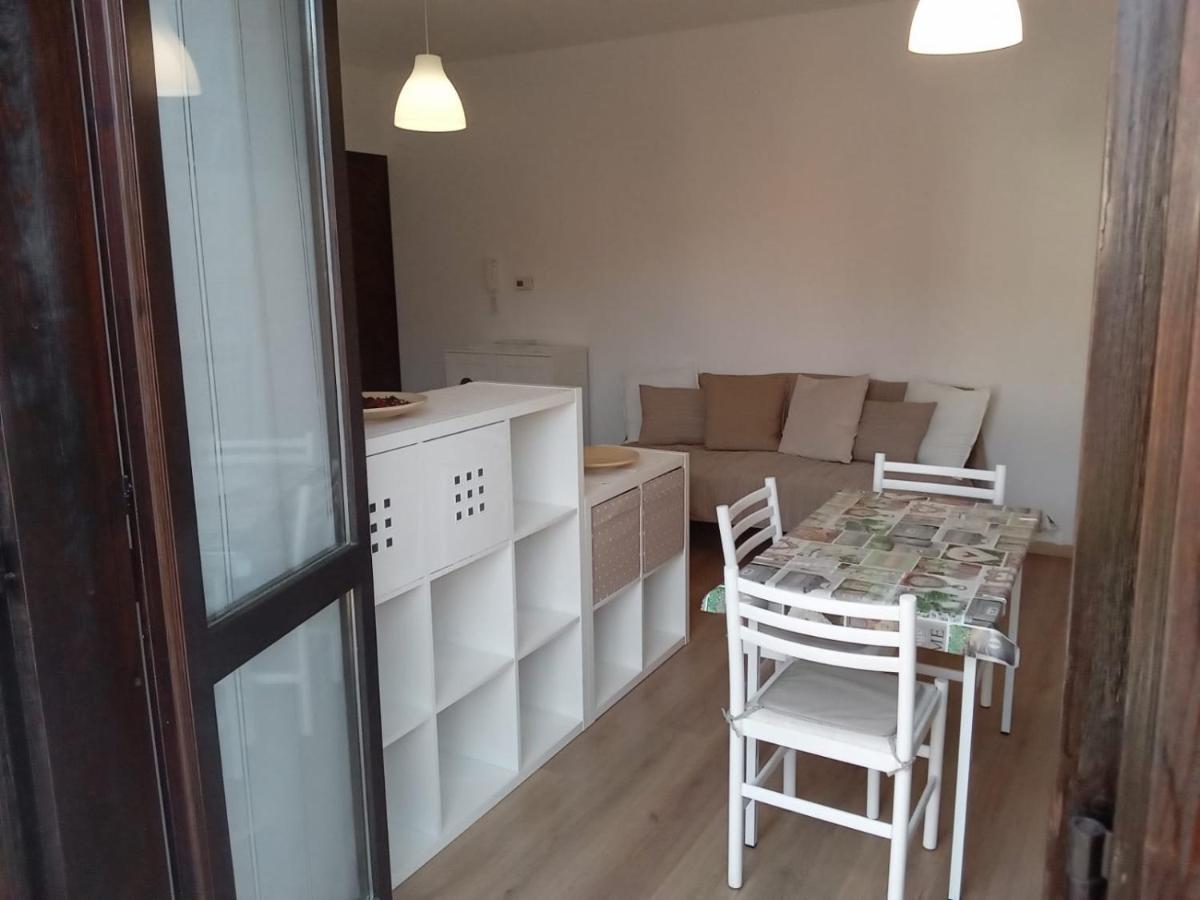 Casa Stefania 3 Apartment Mandello del Lario Luaran gambar